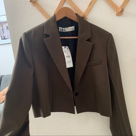 Zara Jackets & Blazers - NWT ZARA CROPPED BLAZER